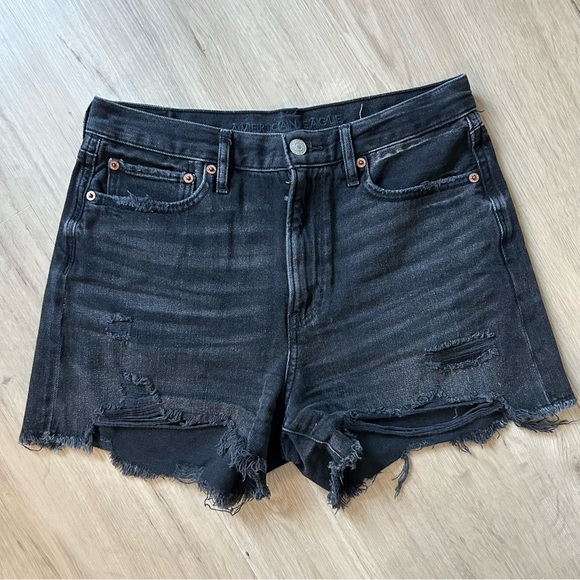 American Eagle High Waist 90s Boyfriend Jean Shorts - Picture 1 of 4
